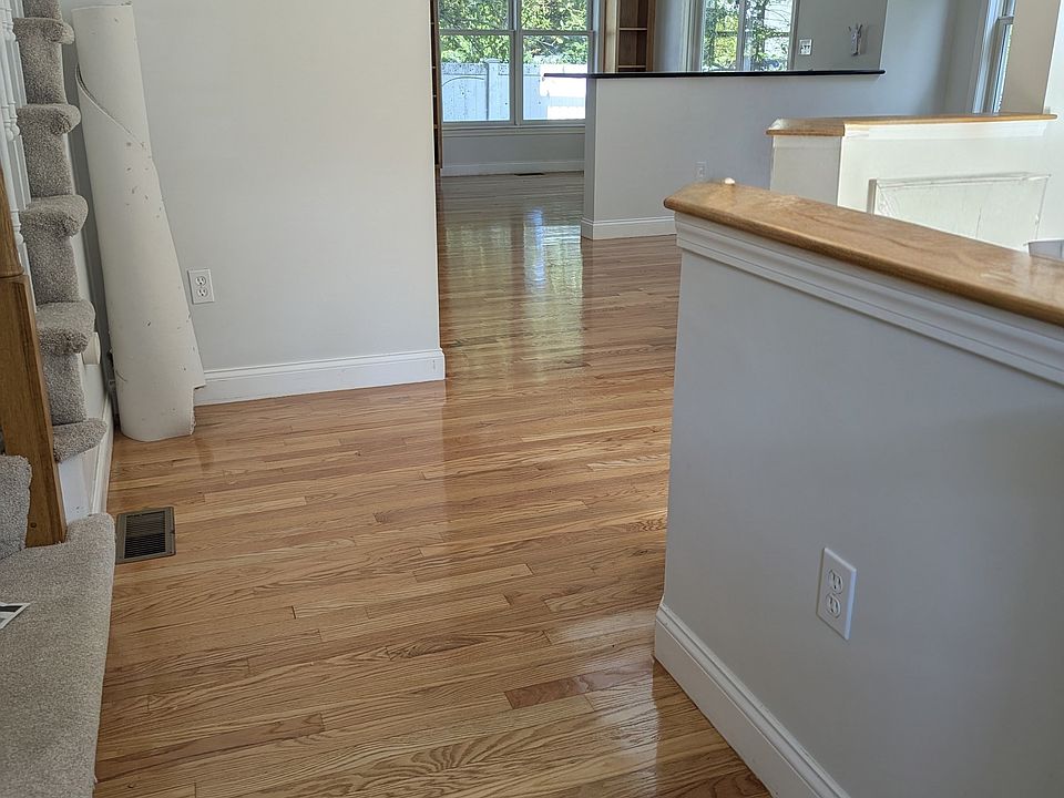 1st image of 51 East St #2