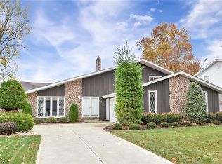 119 Normandy Dr, Brunswick, OH 44212