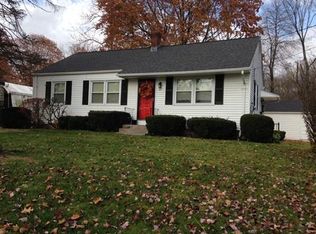 31 W Summit St, South Hadley, MA 01075