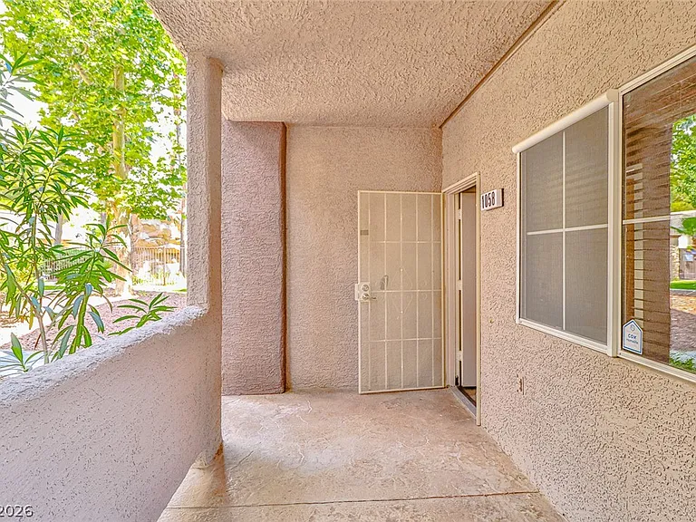 5250 S Rainbow Blvd #1058 — Photo 2