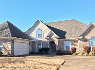 1193 Lake View Dr, Hernando, MS 38632