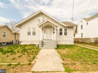 426 W Peach St, Vineland, NJ 08360