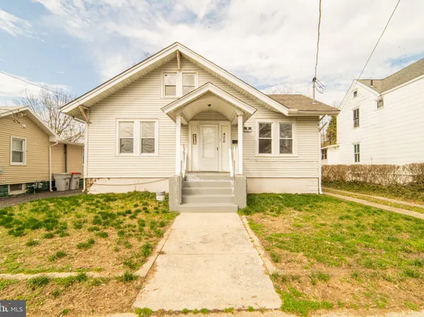 426 W Peach St, Vineland, NJ 08360