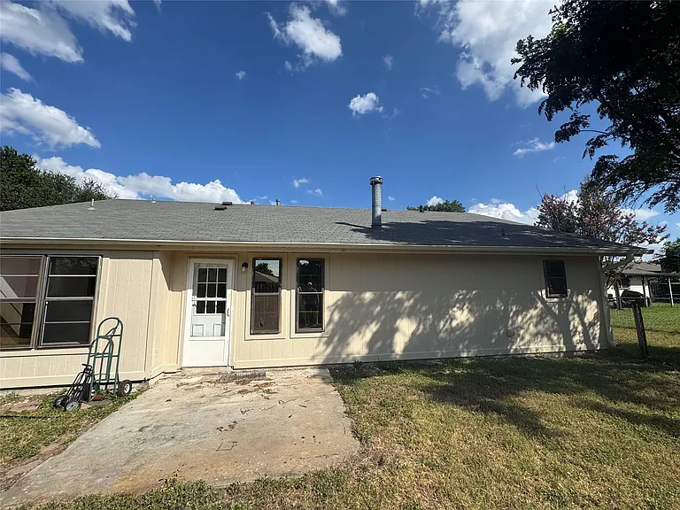 705 Garden Villa Cir — Photo 6