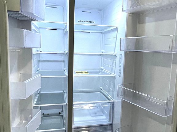 New side by side refrigerator
