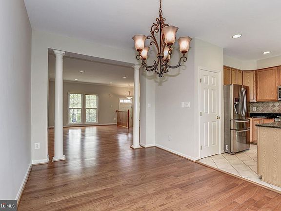 5th image of 14303 Stonewater Ct
