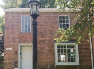 7613 Mayfair Pl, New Orleans, LA 70126