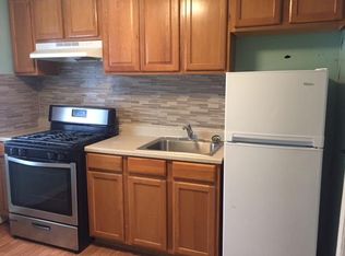 7512 Lange St, Baltimore, MD 21224