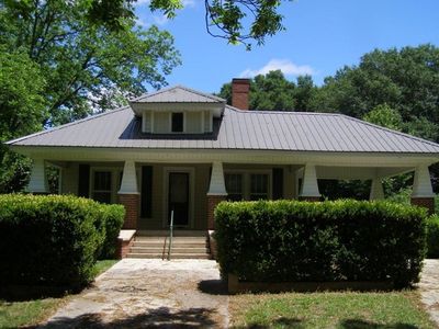 111 10th St S, Pitts, GA, 31072