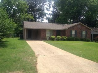 1927 Custer Dr, Southaven, MS 38671