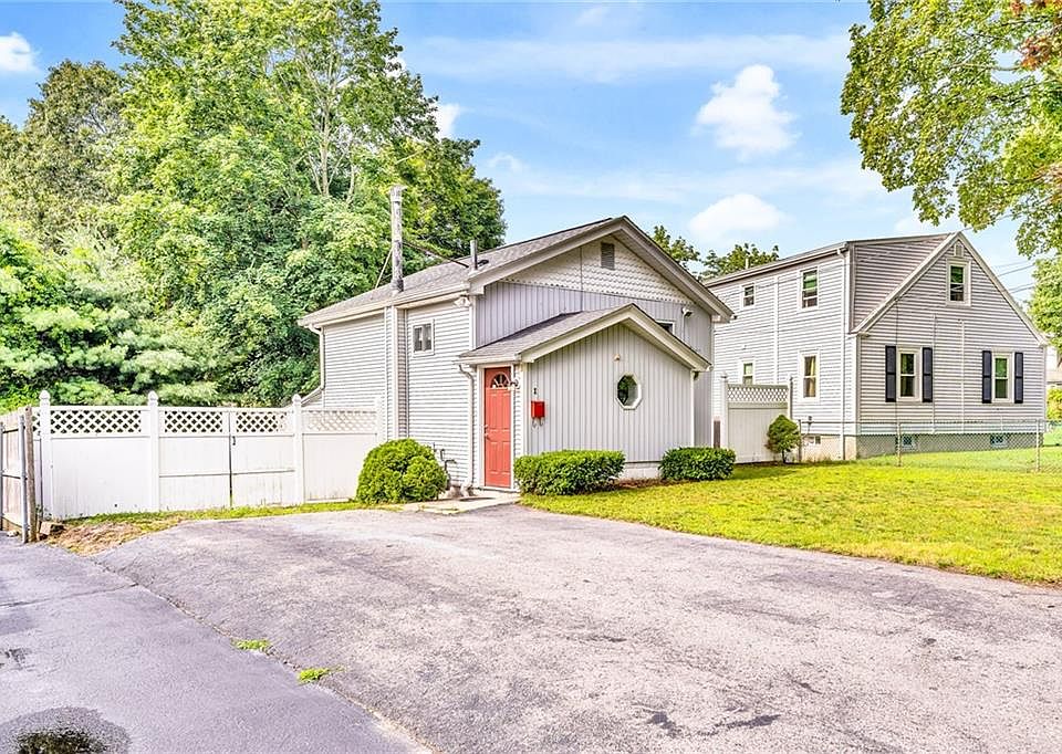 1 Bourne Ave, North Providence, RI 02911 Zillow