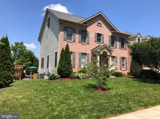 6418 Gayfields Rd, Alexandria, VA 22315