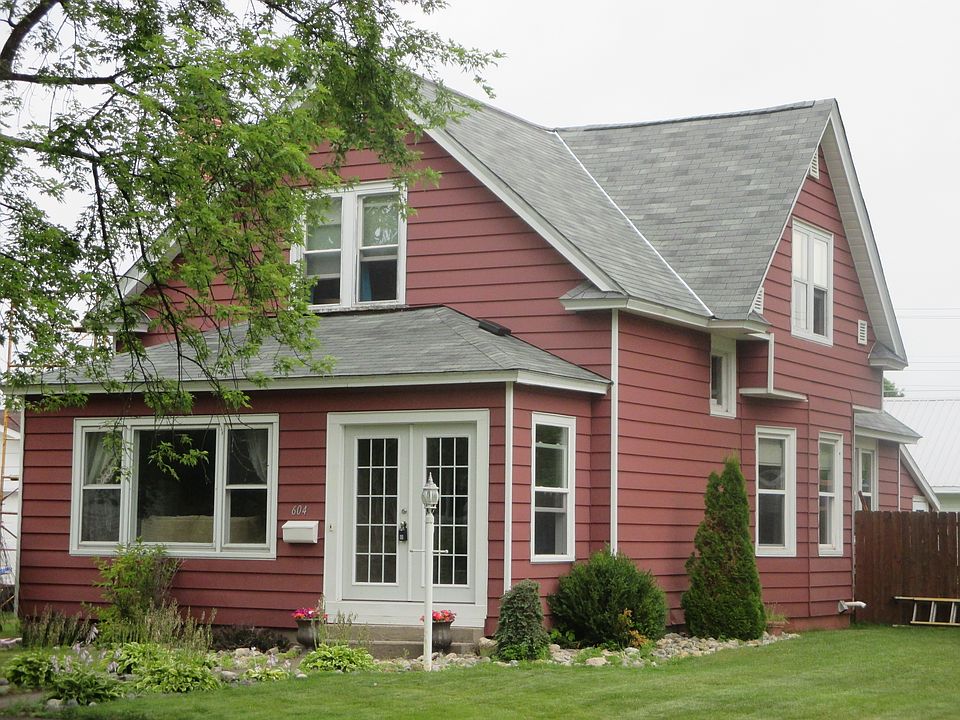 1st image of 604 Minnesota Ave