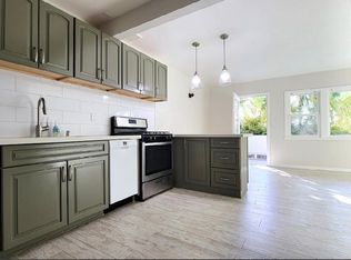 145 Cedar Way APT 2, Laguna Beach, CA 92651