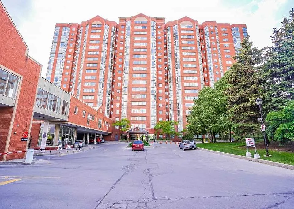 2460 Eglinton Ave E #1412