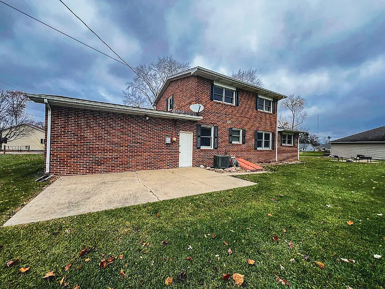 623 Mason St — Photo 2