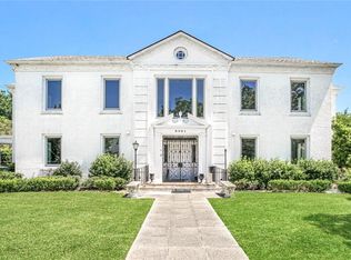 6401 Fontainebleau Dr, New Orleans, LA 70125