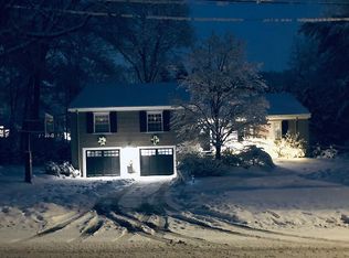 73 Elmwood Rd, Wellesley, MA 02481