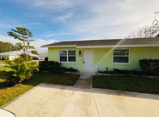 5749 SE Collins Ave, Stuart, FL 34997