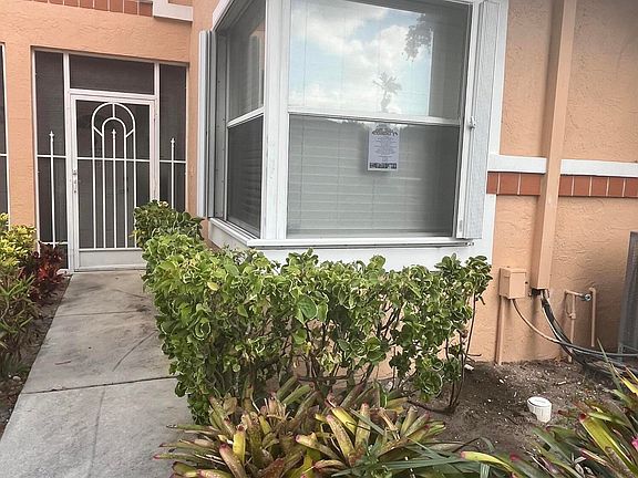3rd image of 9869 Summerbrook Terrace #C