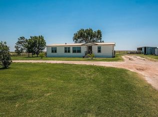 15781 Gordon Cummings Rd, Canyon, TX 79015