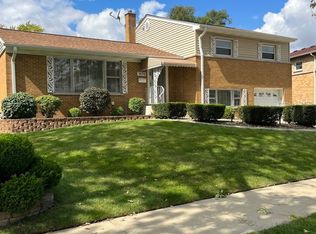 1670 Channing Ct, Melrose Park, IL