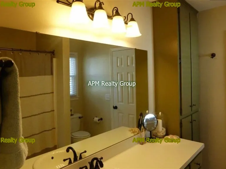 116 Ashley Ct — Photo 16