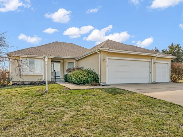 948 SW Woodbridge Ct, Topeka, KS 66606