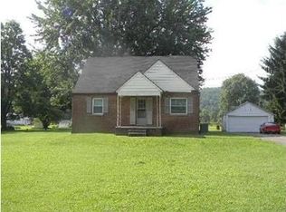 1855 Brookdale Rd SE, Lancaster, OH 43130