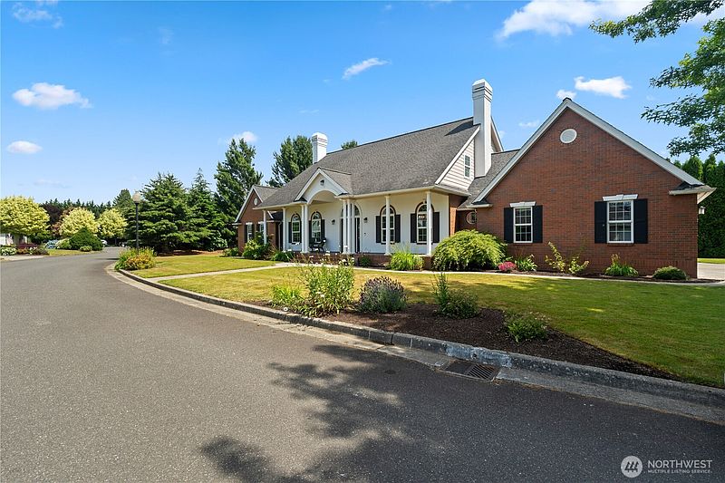 5th image of 448 Island Green Way