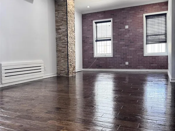 86-18 95th Ave Floor 2, Ozone Park, NY 11416