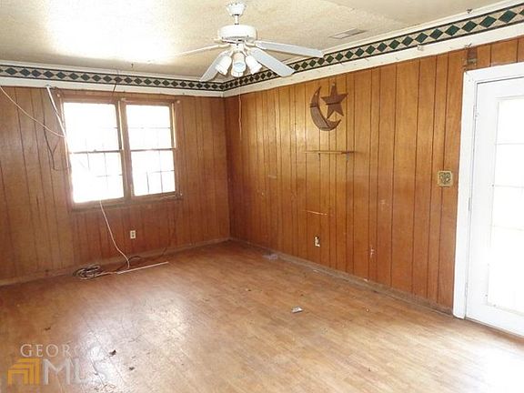 4th image of 128 Baldwin St