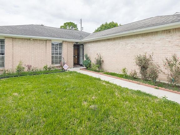 2nd image of 5215 Markwood Ln