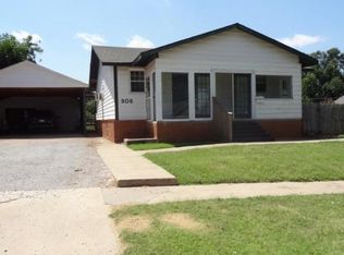 906 N Grant St, Cordell, OK 73632