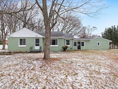 28730 Ranchwood Dr, Southfield, MI, 48076