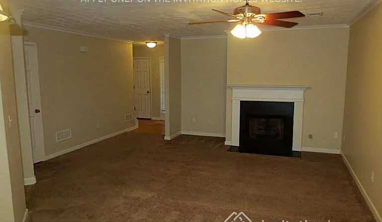 2644 Waverly Hills Dr — Photo 6