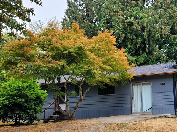 3122 E Hickory St, Port Angeles, WA 98362