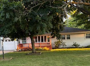 670 Marvin Ave, Saint Joseph, MI 49085