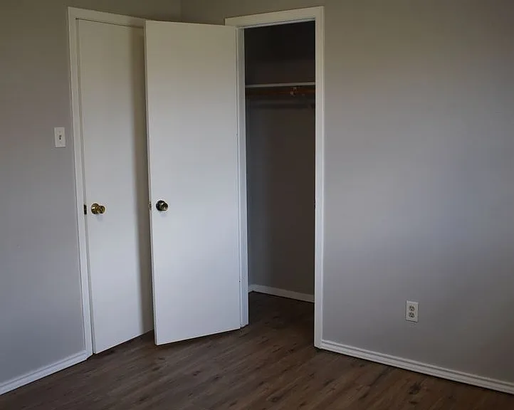 2900 Cinco Dr — Photo 10