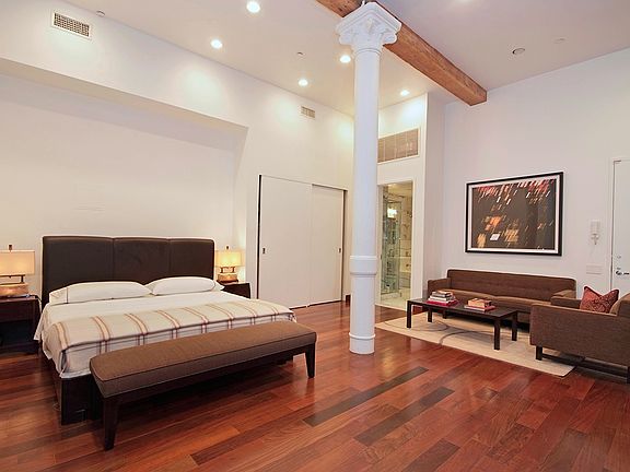 5th image of 77 White St APT 1