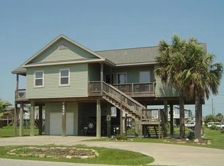 16630 Edward Teach Rd, Jamaica Beach, TX 77554