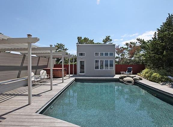 5th image of 12 Sandy Cove Ln