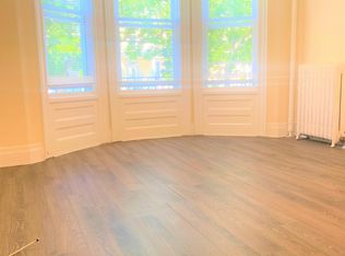 4374 Martha Ave APT 1, Bronx, NY 10470
