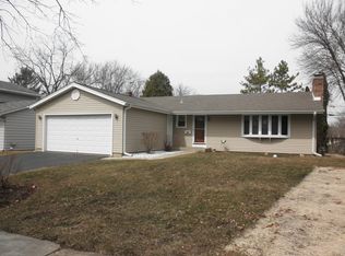 324 Lloyd St, Cary, IL 60013