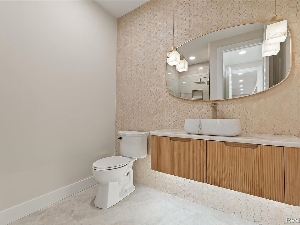 1545 Tiverton Trail Dr, photo 29