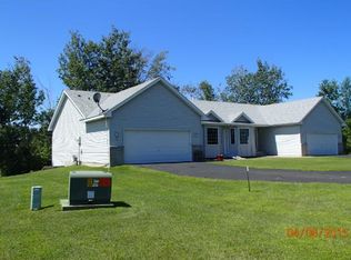 812 Shady Ridge Ln, Braham, MN 55006