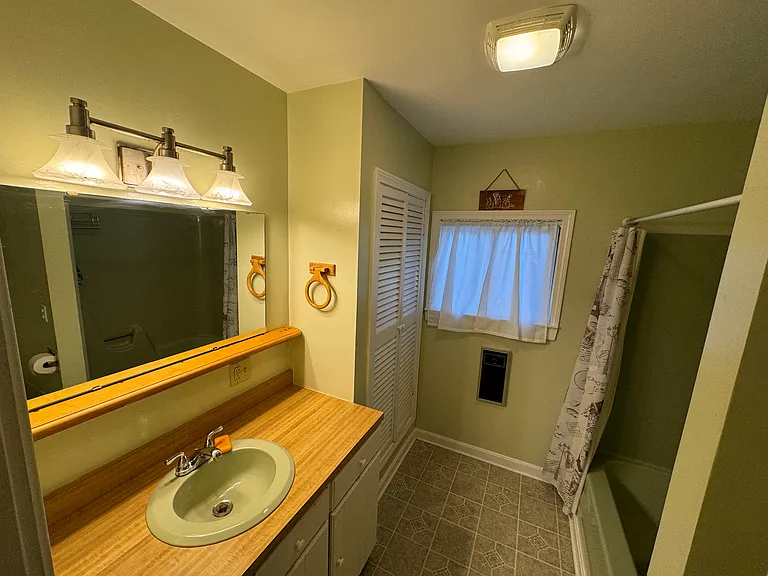 13 Clinton St #2F — Photo 11