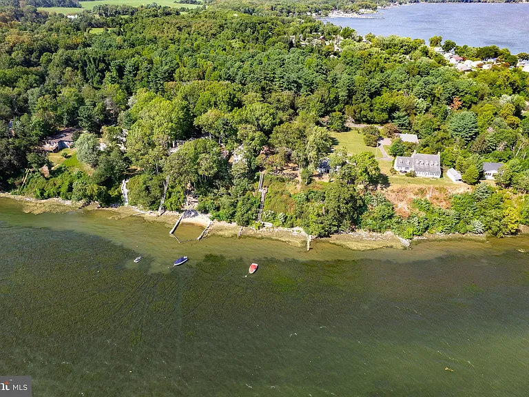 1348 Carpenters Point Rd — Photo 50