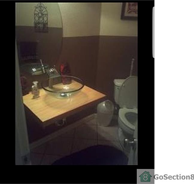 2nd image of 210 Kate Ln