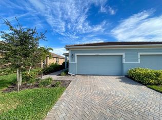 10263 Bonavie Cove Dr, Fort Myers, FL 33966